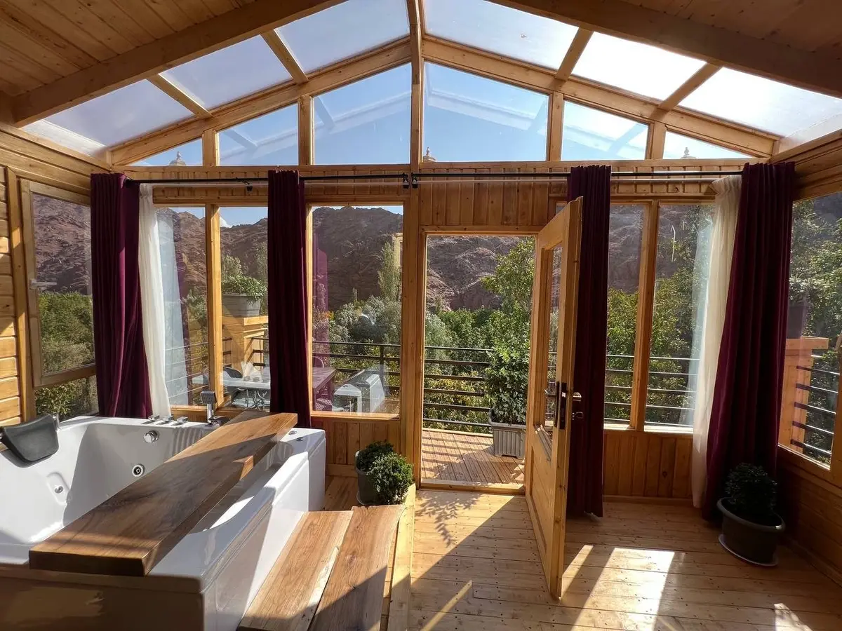 بوم گردی حاج محمد - واحد گوگن