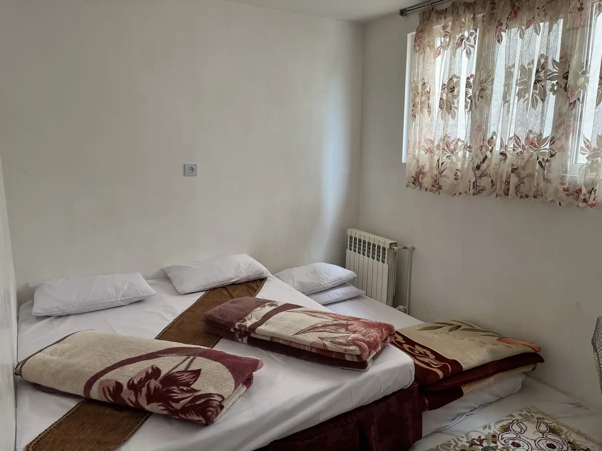 آپارتمان یک خوابه حسینی - 11