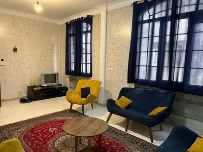 آپارتمان یک خوابه سبز 3 جمهوری