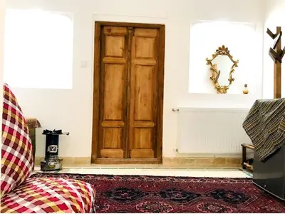 بومگردی یارا - واحد شبستان