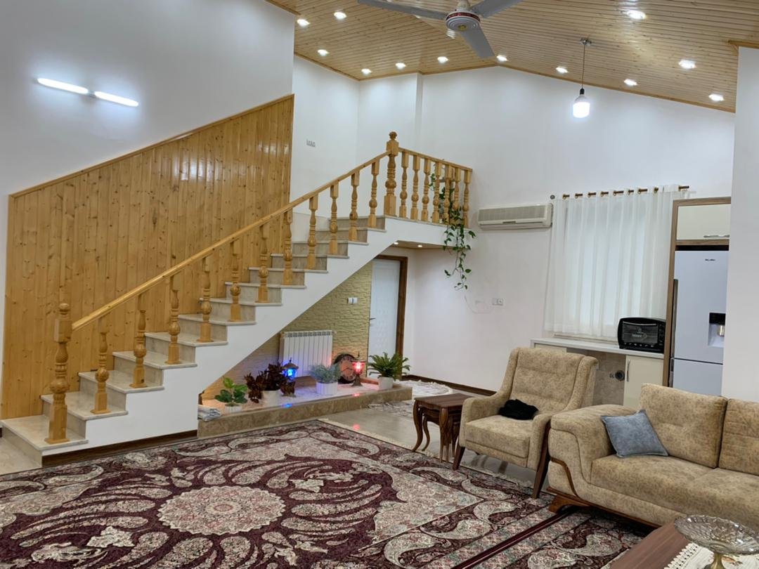 یک خوابه جنگلی فانوس