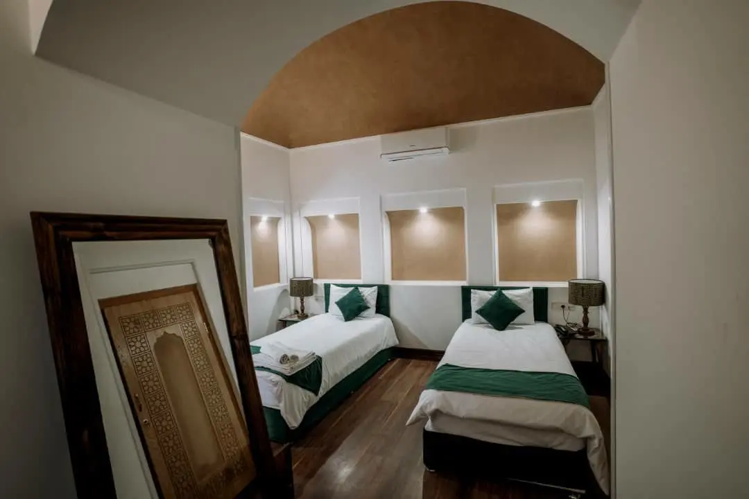 اقامتگاه سنتی دالان یزد - واحد ٤٠٦