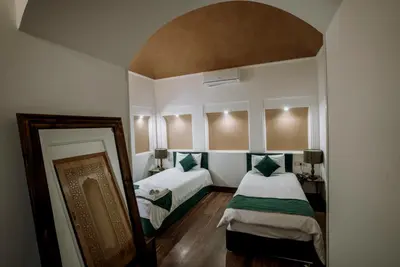 اقامتگاه سنتی دالان یزد - واحد ٤٠٦