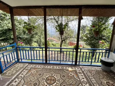 کلبه فلت بام موشنگاه