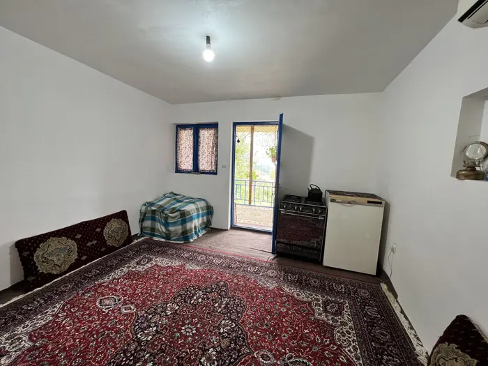 کلبه فلت بام موشنگاه - داخل کلبه ازنمای دیگر