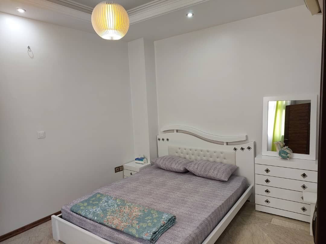 آپارتمان یک خوابه همیلا پونک ۲