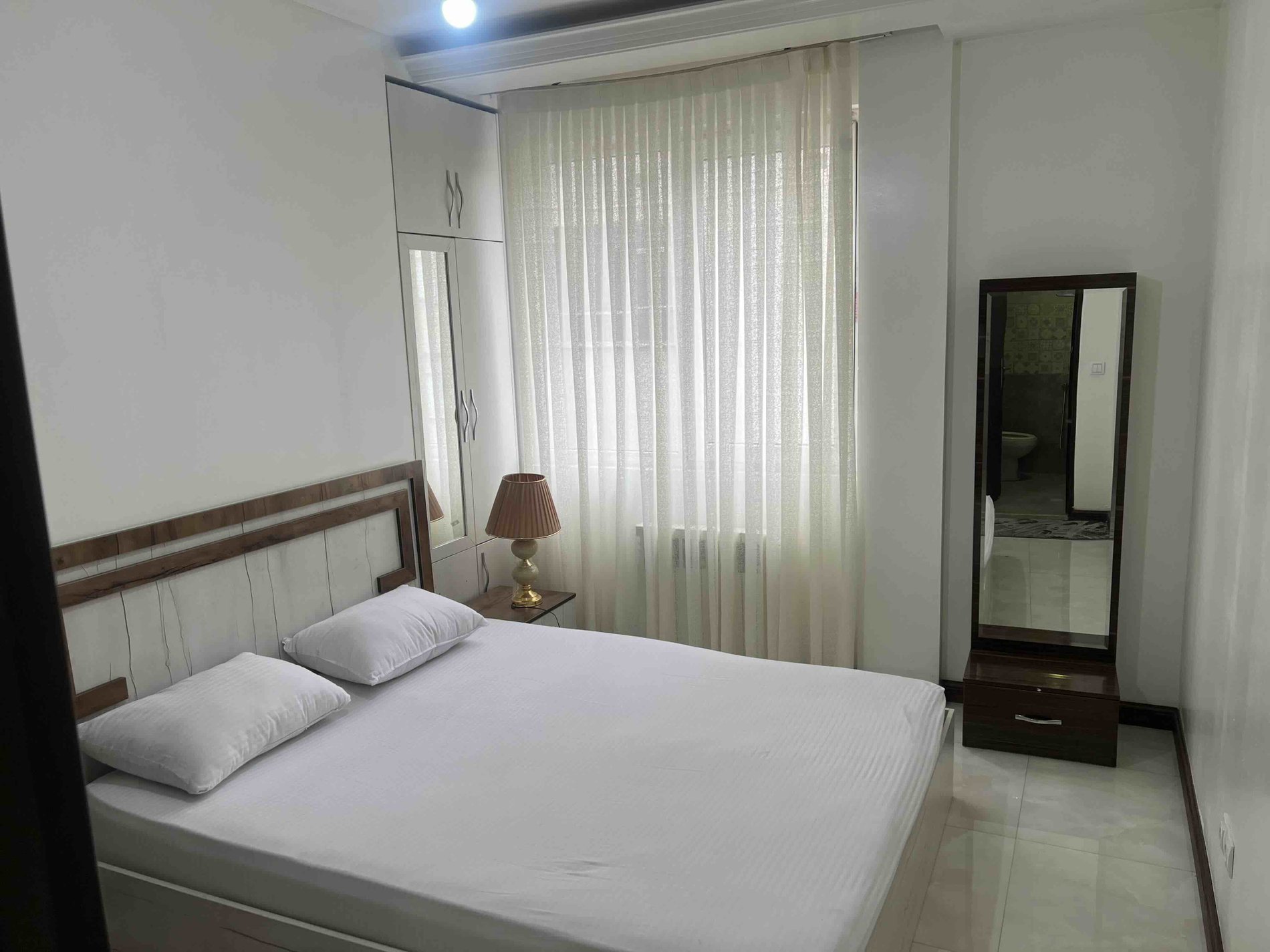 یک خوابه شمس ولیعصر