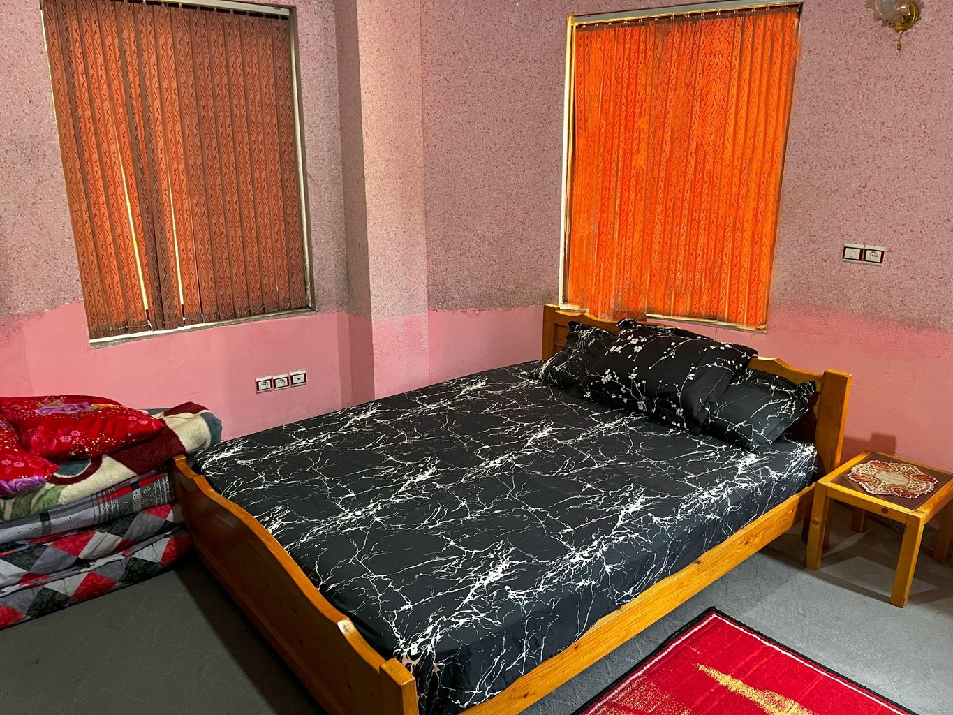 یک خوابه عزیزی ۱