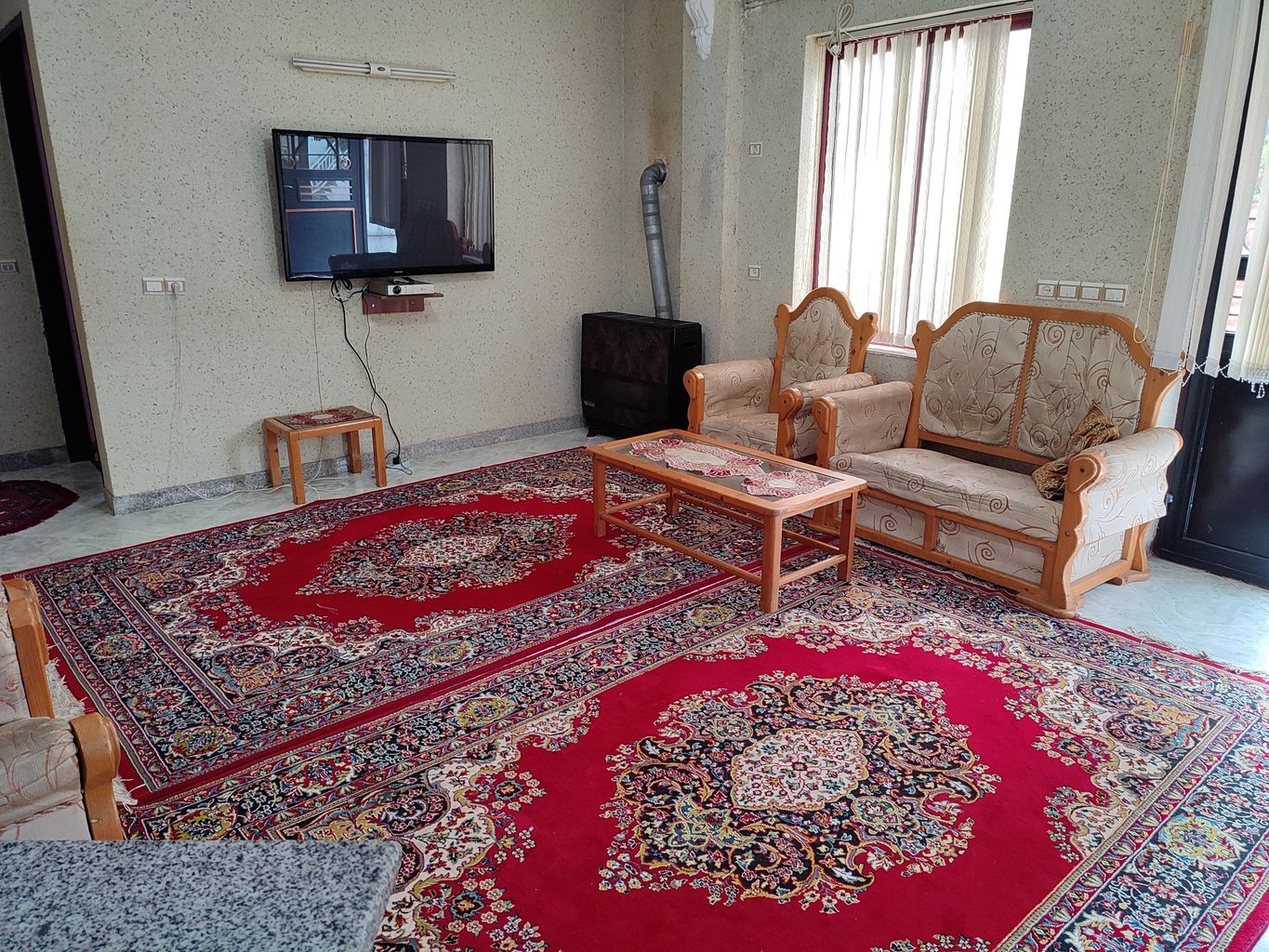 یک خوابه عزیزی ۱