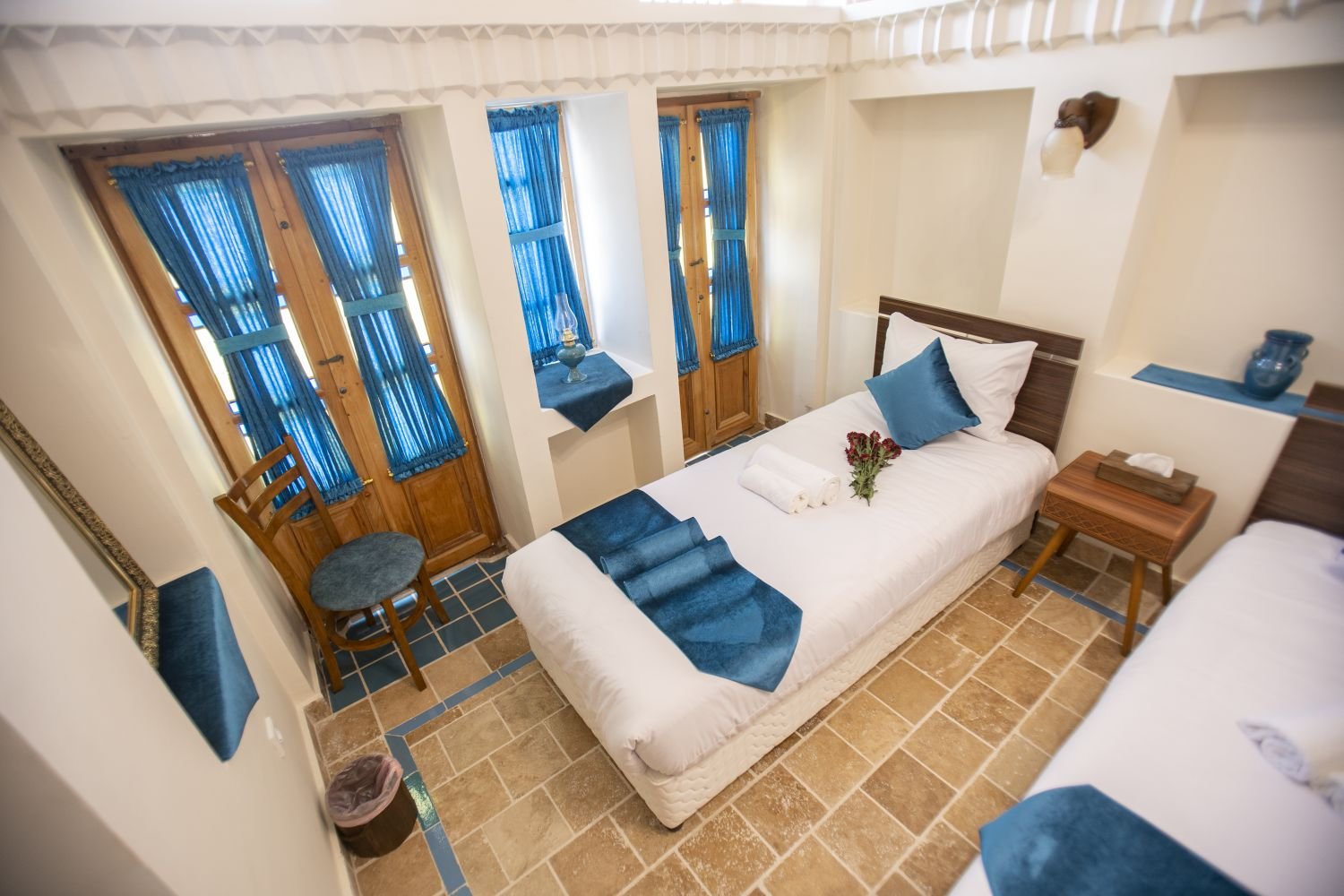 آقایی - واحد چهارتخته