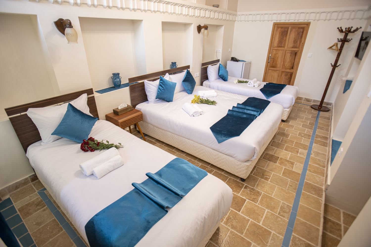 آقایی - واحد چهارتخته