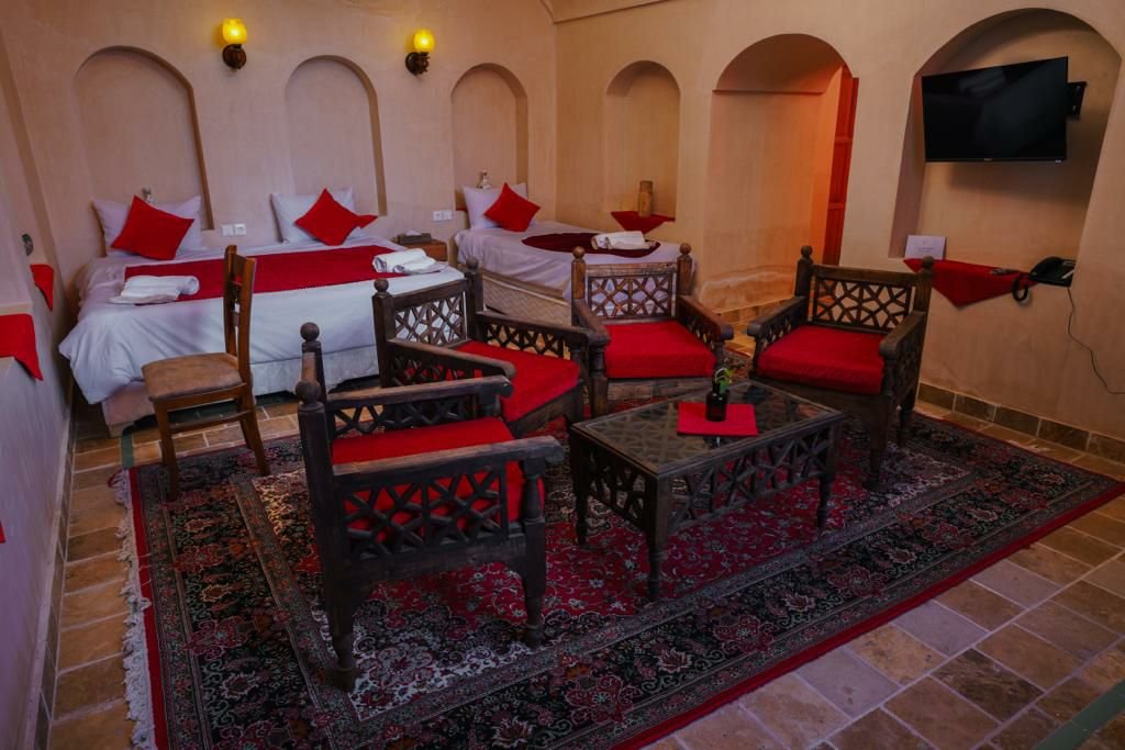 آقایی - واحد چهارتخته سرداب