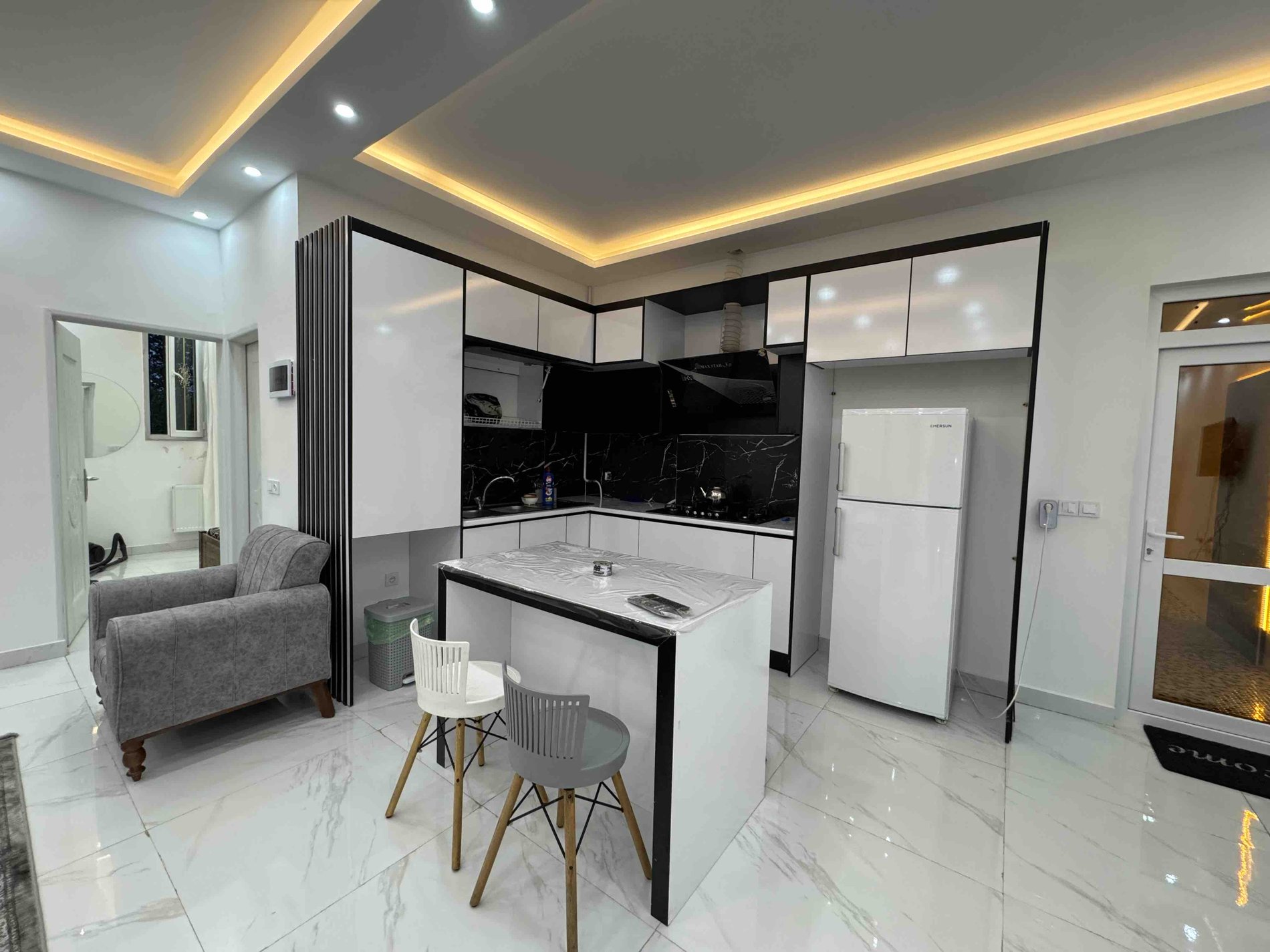 ویلا دوخوابه استخردار آبگرم سوفیا - انتخاب عنوان تصویر