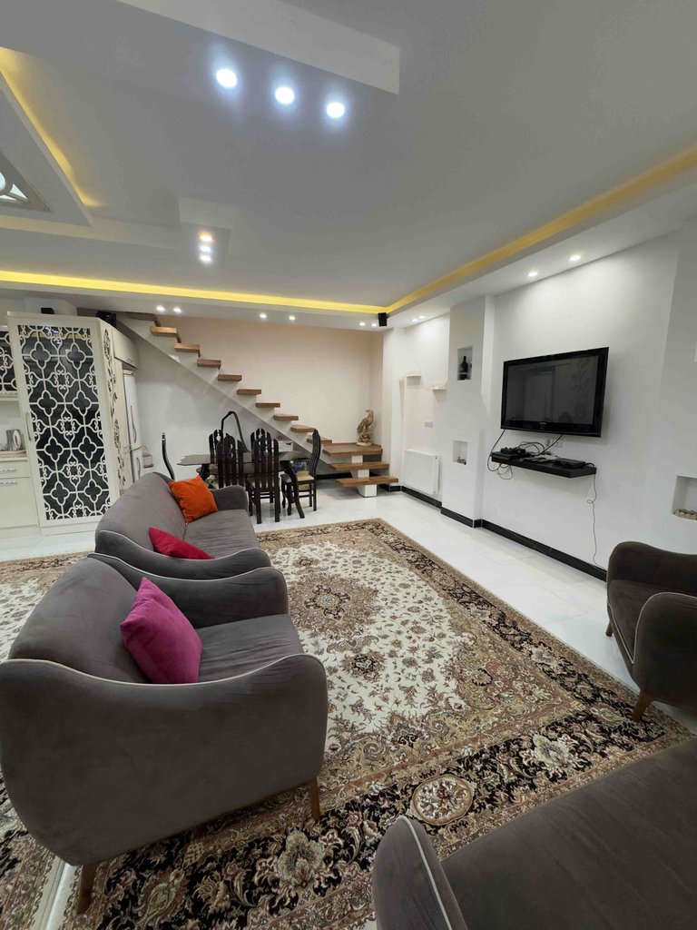 ویلا دوخوابه استخردار آبگرم خانه دریا 1