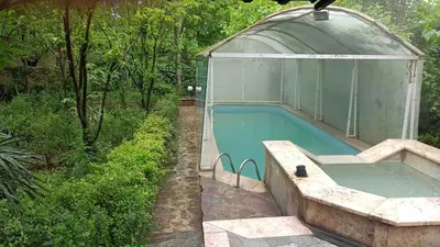 ویلا دوخوابه جنگلی استخردار آبگرم کاج 1