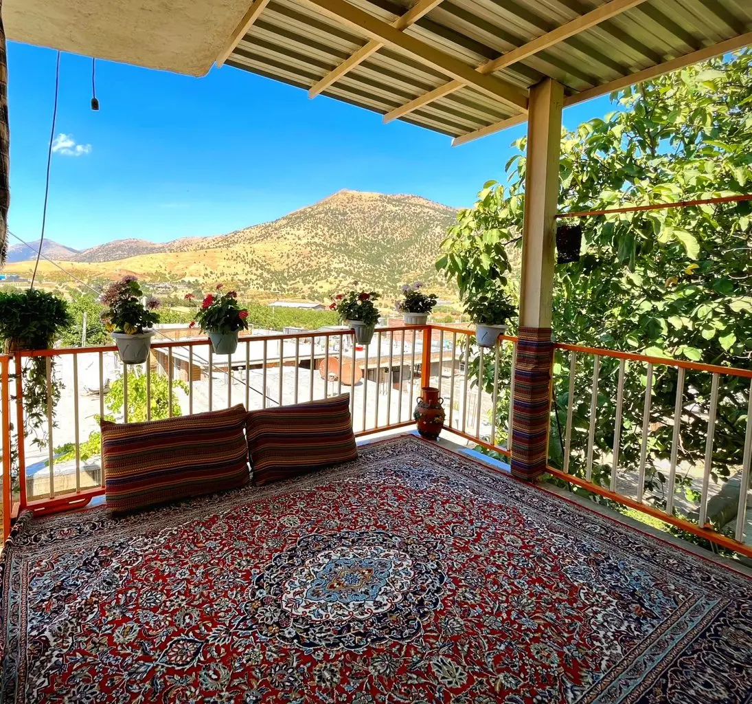 ویلا یک خوابه تراس شمعدونی ها - تراس شمعدونی