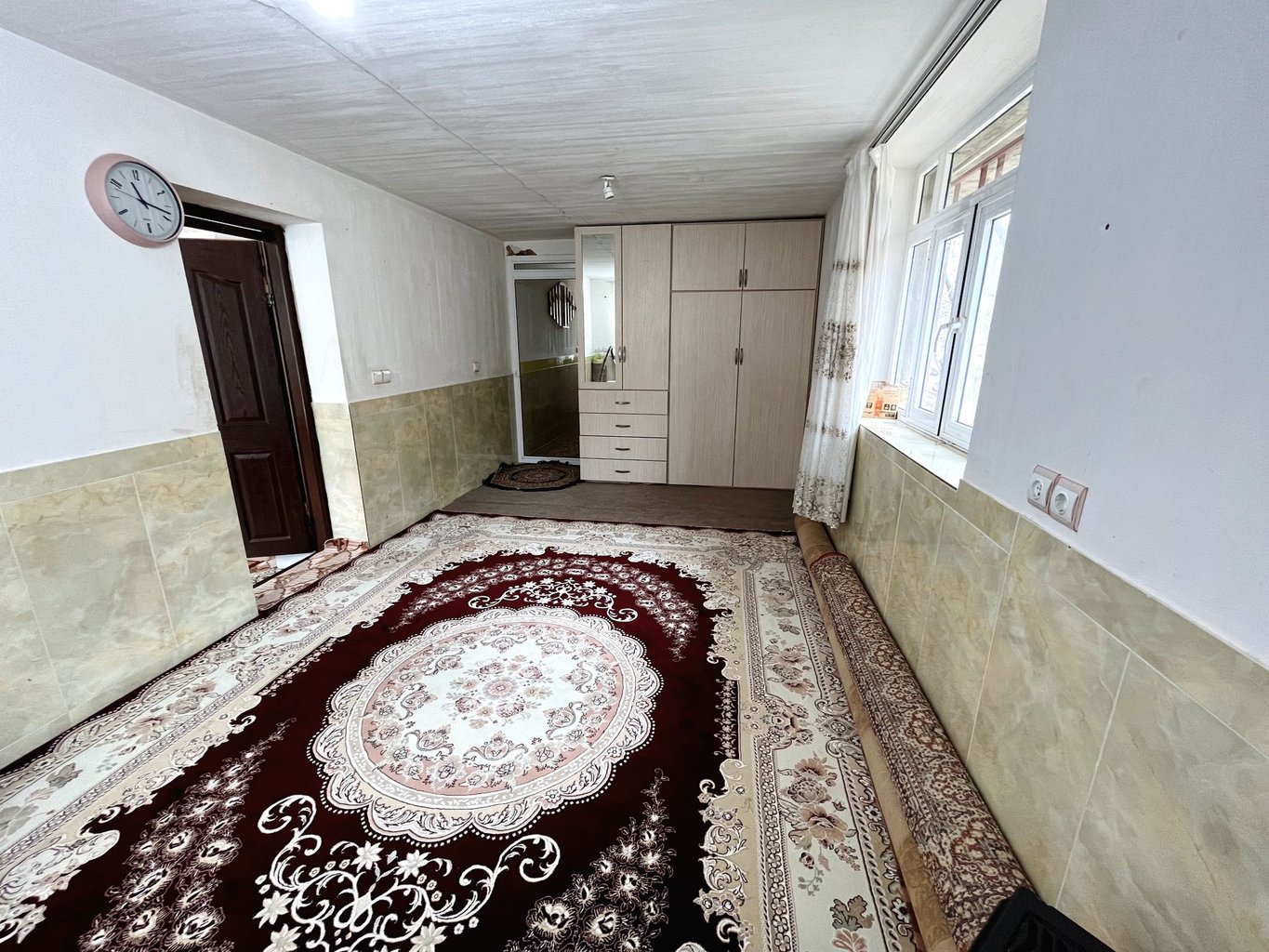 یک خوابه تراس شمعدونی ها