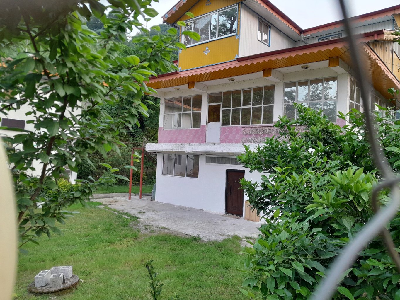 سه خوابه جنگلی یوسفی قلعه رودخان