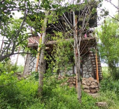 کلبه یک خوابه میان رستاق