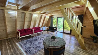 کلبه یک خوابه چوبی نورین