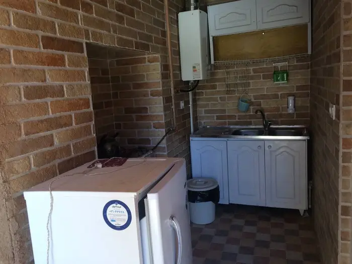 بوم گردی یادگار مجن - واحد 2 - آشپزخانه طبقه دوم