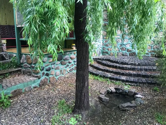 سوئیت فلت برفی - چشمه طبیعی