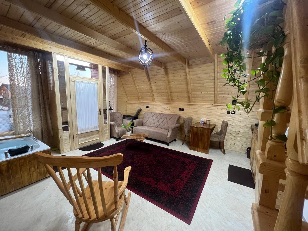 یک خوابه سوئیسی جکوزی دار سالار ۳