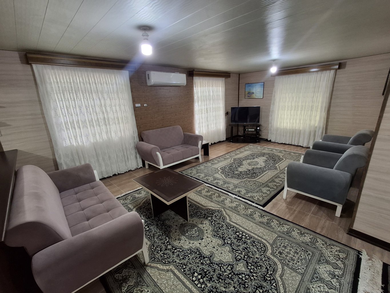 ویلا دوخوابه ساحلی میرزائی 1