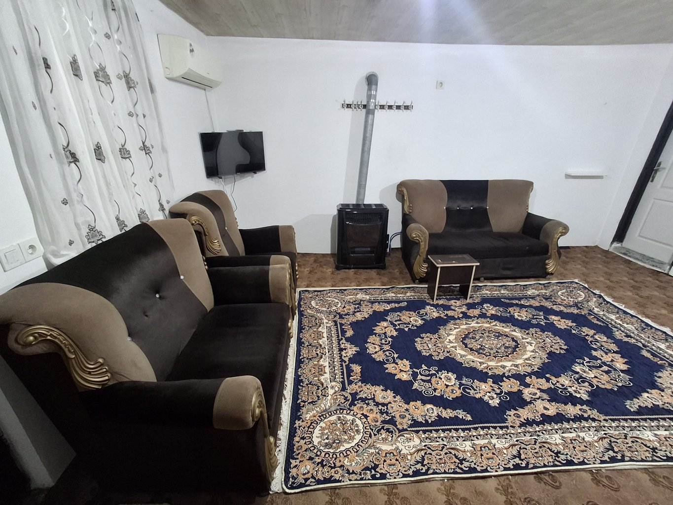 سوئیت یک خوابه ساحلی میرزایی
