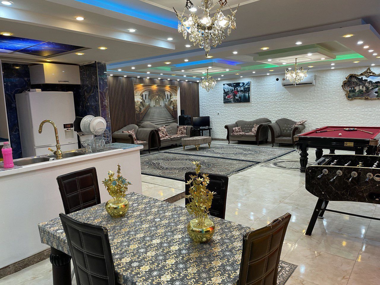 دوخوابه استخردار آبگرم قصر کردان