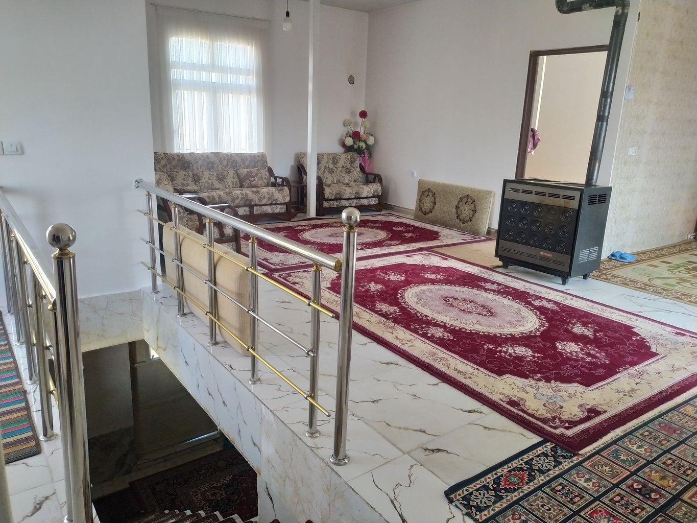 یک خوابه استخردار باغ سعادتی