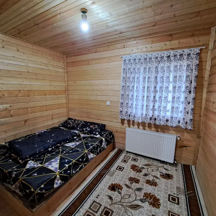 ویلا دوخوابه جنگلی امیر - اتاق خواب ۱