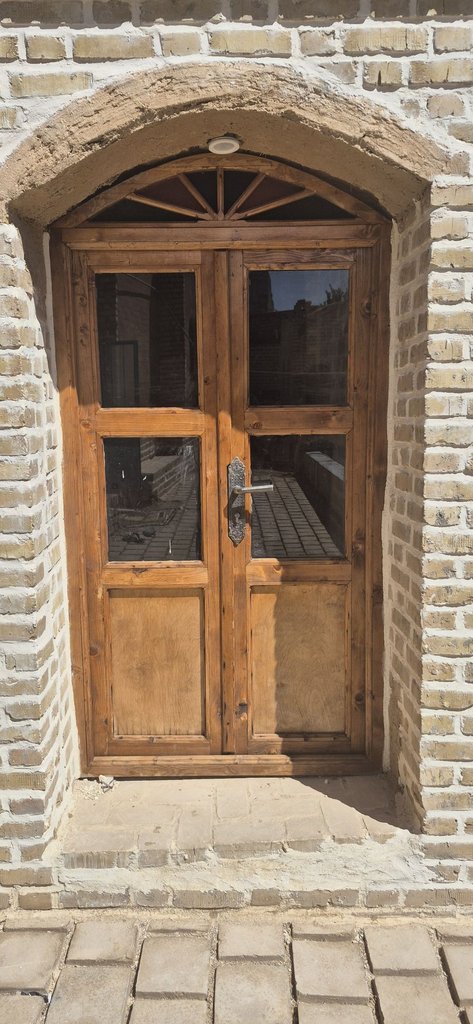 اقامتگاه سنتی خونه خاکی - کرسی خانه