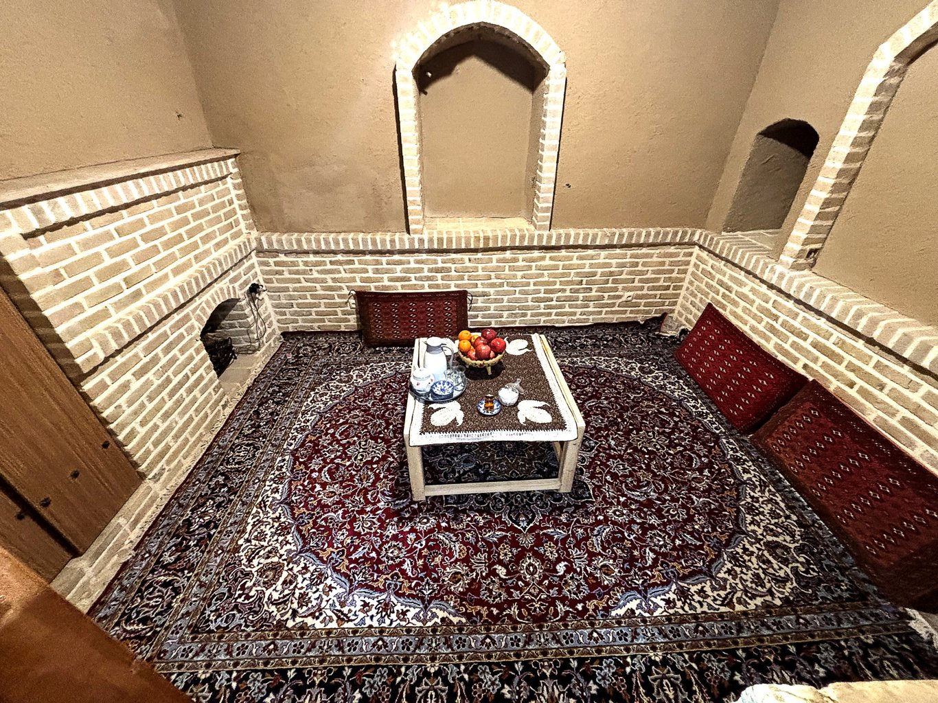 اقامتگاه سنتی خونه خاکی - واحد کاهگلی