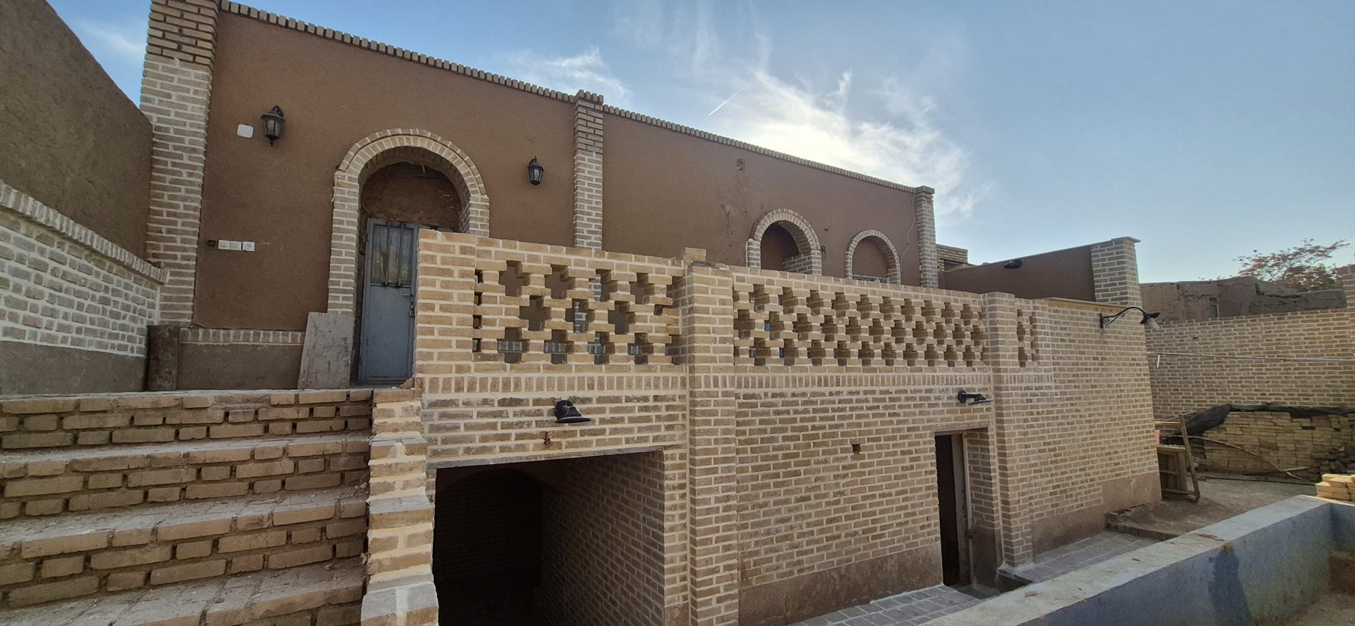 اقامتگاه سنتی خونه خاکی - واحد کاهگلی