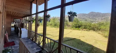 کلبه دوخوابه چوبی دوبلکس قلعه رودخان