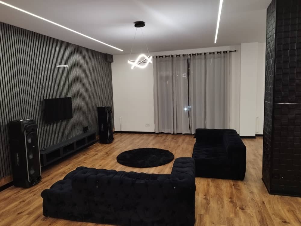 ویلا سه خوابه دوبلکس استخردار سرپوشیده