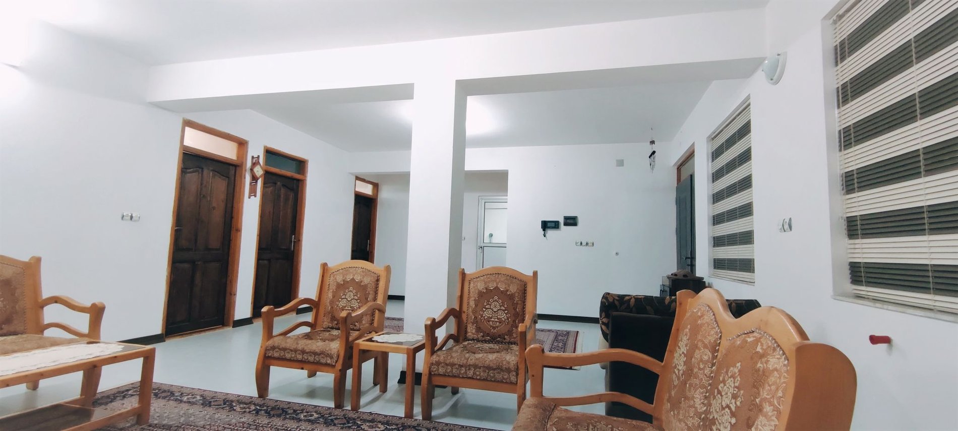 ویلا دوخوابه جنگلی زرسر - اتاق پذیرایی