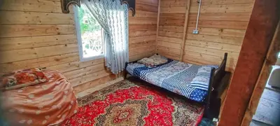 کلبه دوخوابه جنگلی معین