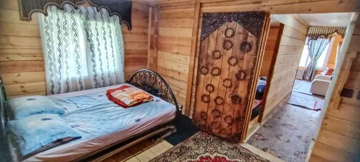 کلبه دوخوابه جنگلی معین