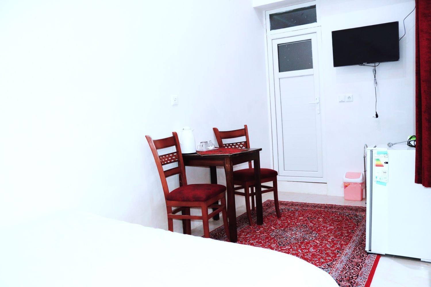 عمارت پدری جامعی - واحد تو مین حوش ۵