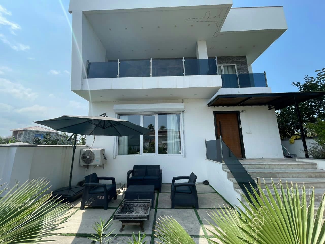 ویلا دوبلکس سه خواب استخر دار محمودآباد