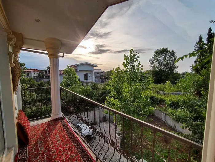 ویلا دوخوابه اردیبهشت - نمای بالکن شمالی