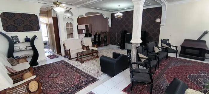 ویلا دوخوابه خانه سبز پرقو - ۵. پذیرایی