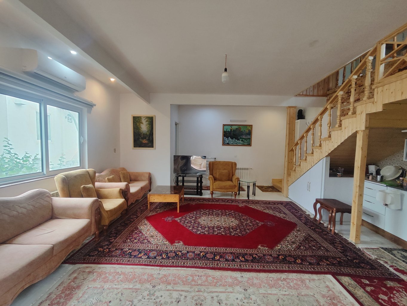 آپارتمان دوخوابه جنگلی توانا