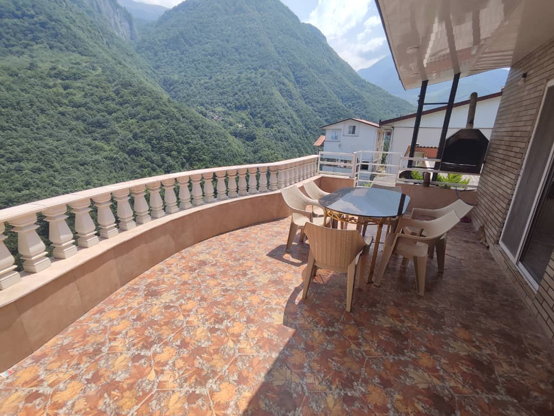 آپارتمان دوخوابه جنگلی توانا