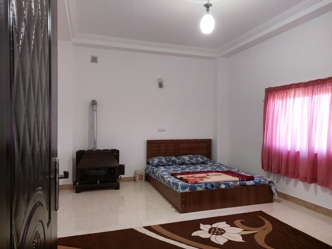 آپارتمان دوخوابه آنتیک