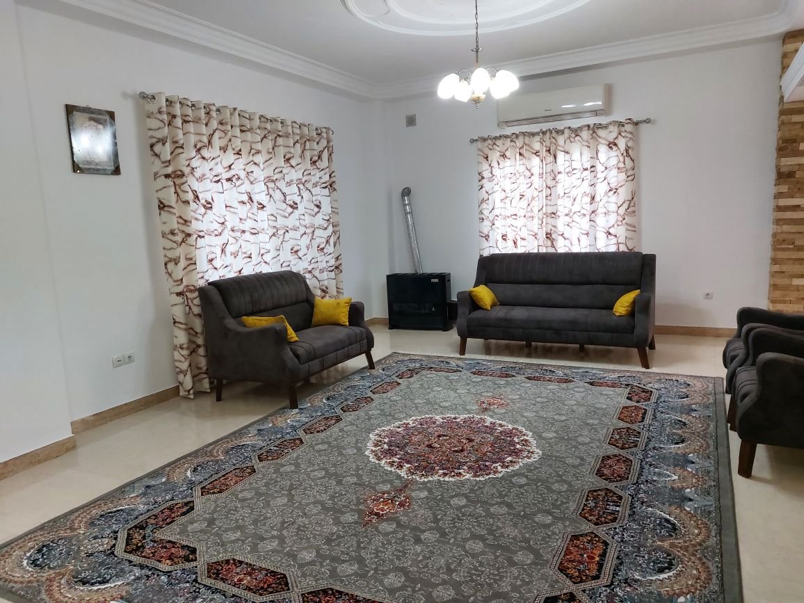 آپارتمان دوخوابه آنتیک