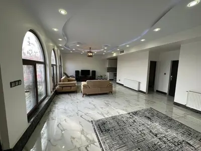 ویلا دوخوابه استخردار آبگرم فرارت