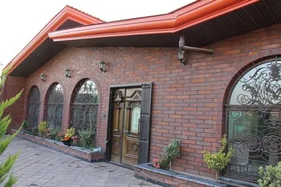 ویلا دوخوابه استخردار آبگرم فرارت